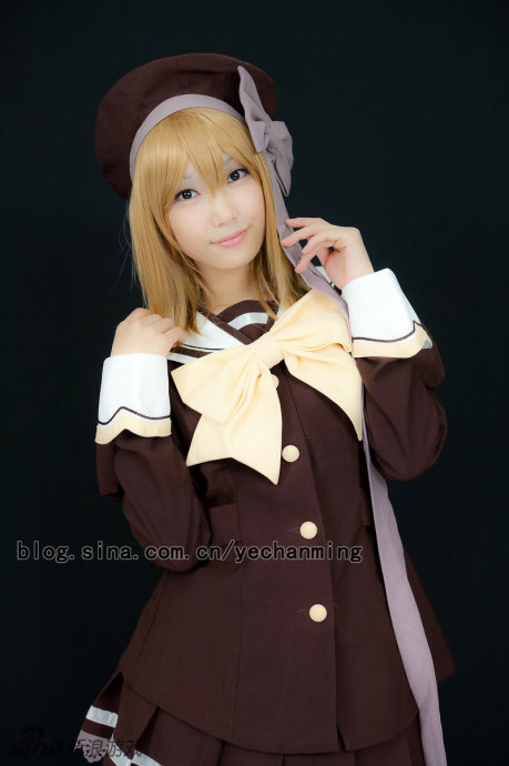 《东方恋莲录》天真无邪的美眉