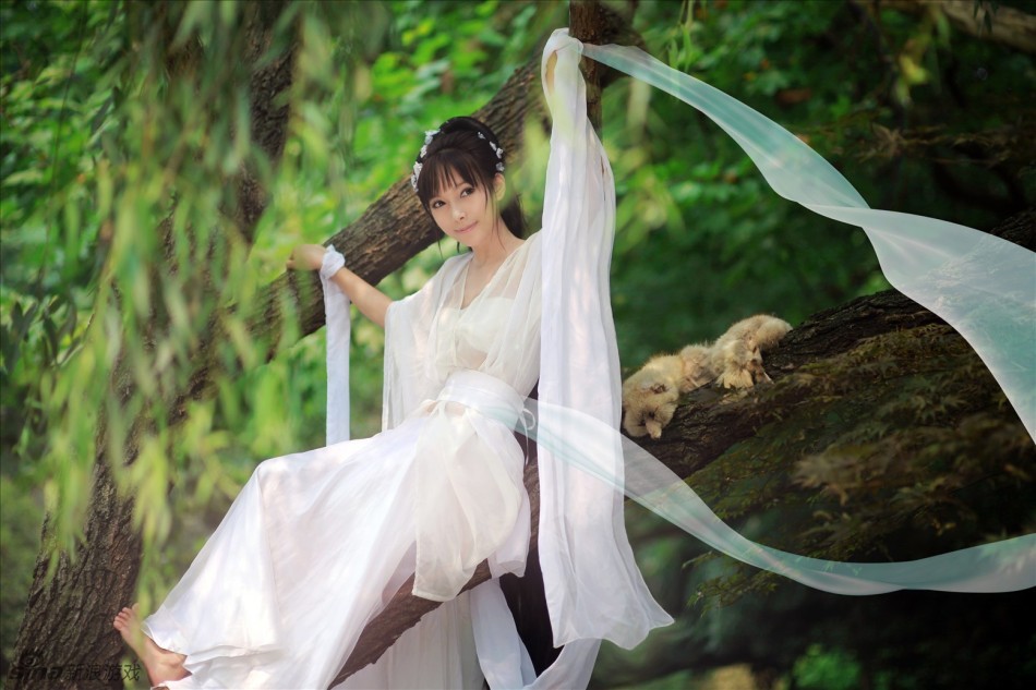 最美"伪娘"刘诗涵 cos《倩女幽魂》聂小倩