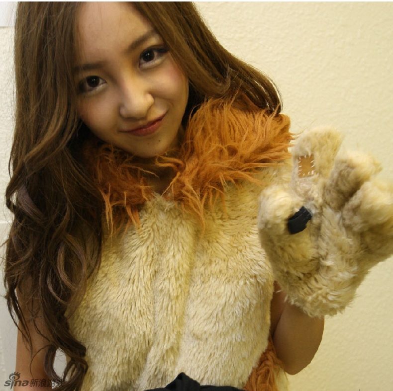 倔强的小嘴里有颗小虎牙 akb48板野友美美图