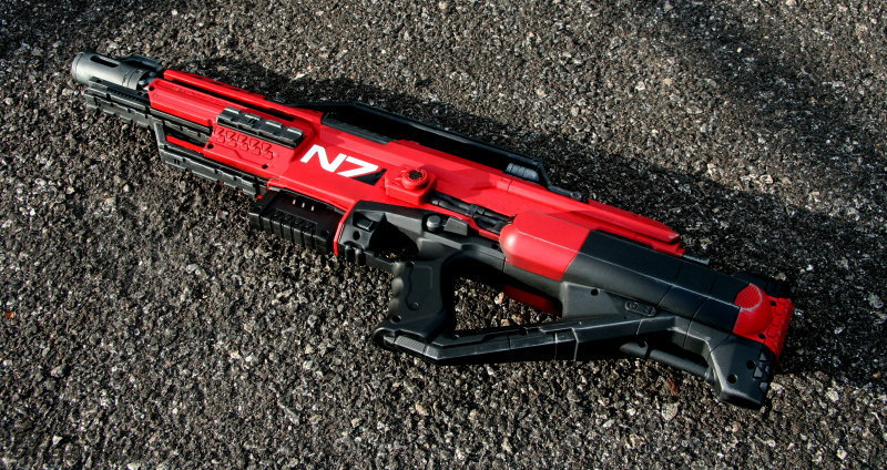 国外牛人自制《质量效应》枪械 售价249美元