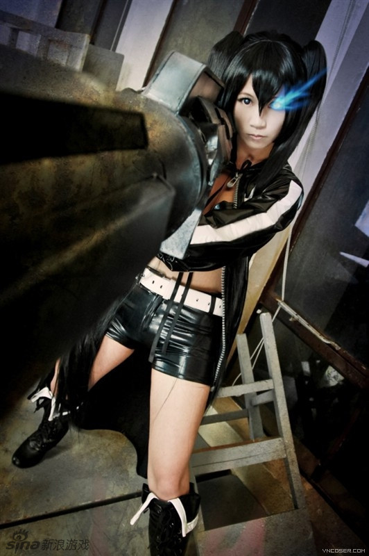 霸气外露 性感无法抵挡 黑岩射手cos