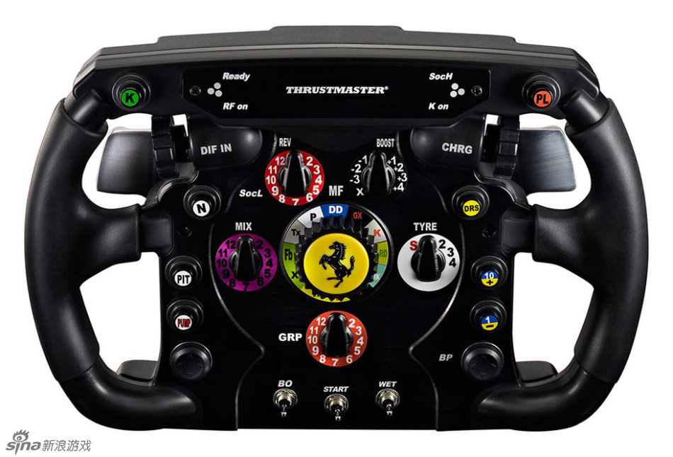《gt赛车5》推出超炫法拉利高仿方向盘