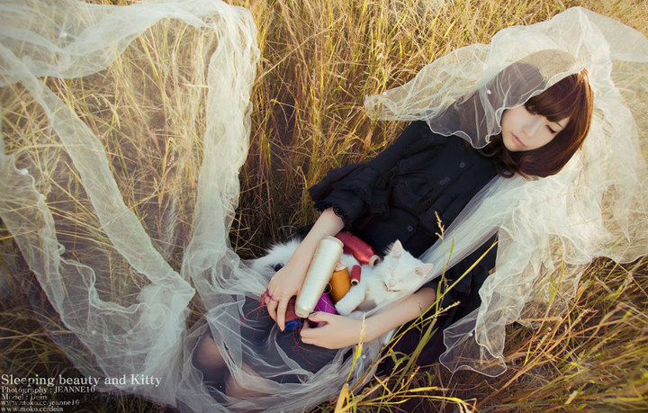 静电场朔睡美人写真