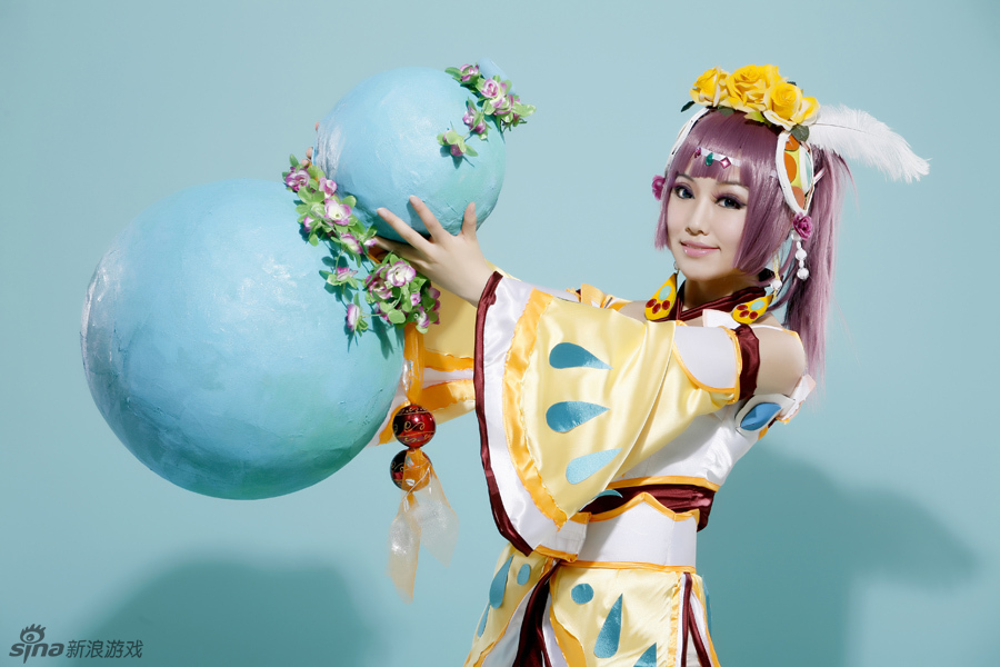 七夜娃娃《梦幻昆仑》白花派代言