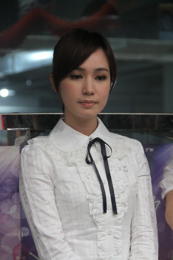 黑girl组合成员小薰 (1)