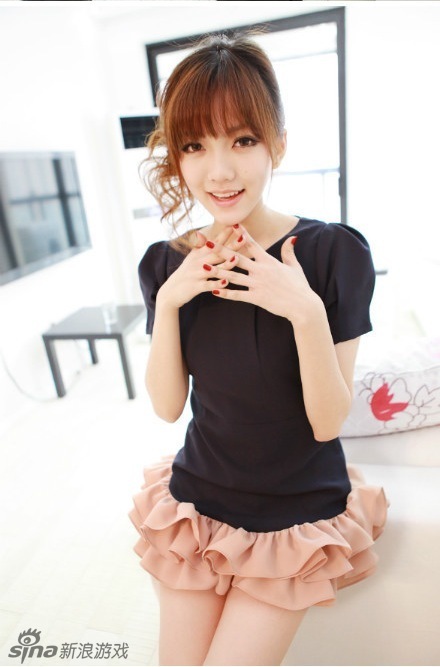 魏彦妮夏日清新写真