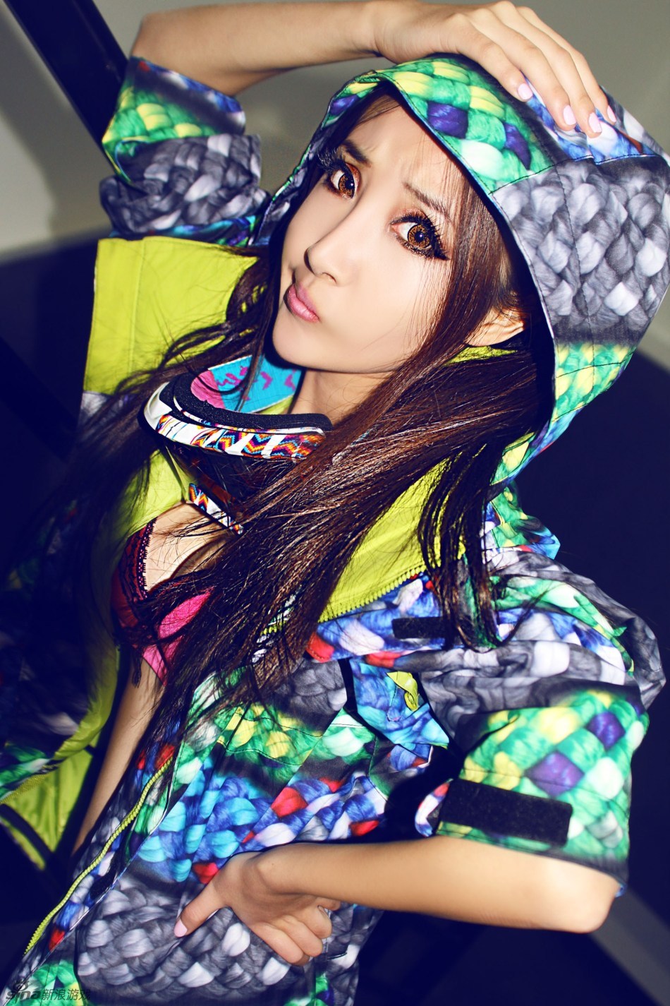 游戏美女侯芊浥性感写真