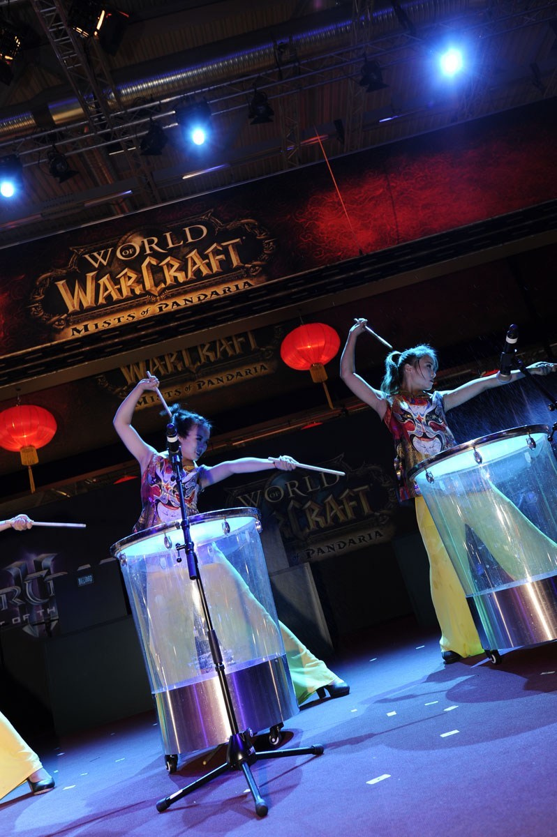 红樱束女子打击乐队表演4