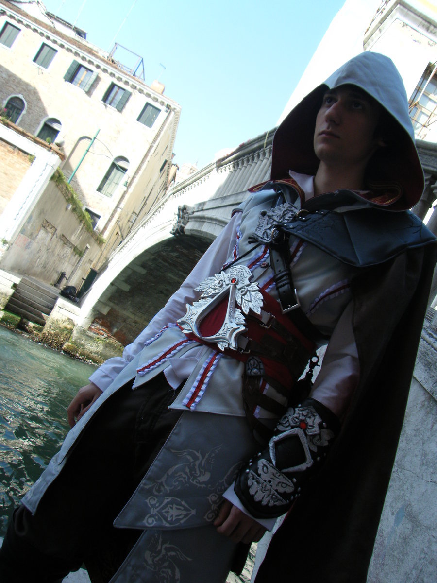 康纳化身胸悍妹纸《刺客信条》精彩cos图集赏