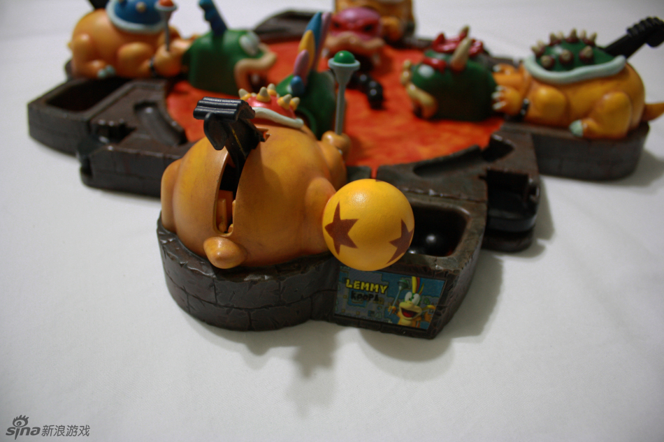 玩家自制超级玛丽库巴弹珠游戏