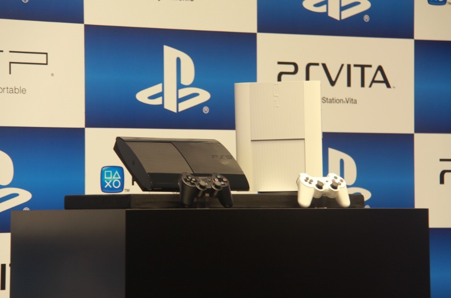 新型ps3主机及psvita主机高清画质图赏
