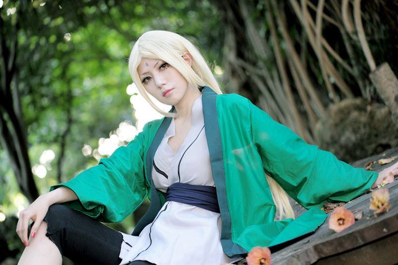 历代火影齐聚五代火影纲手性感cos