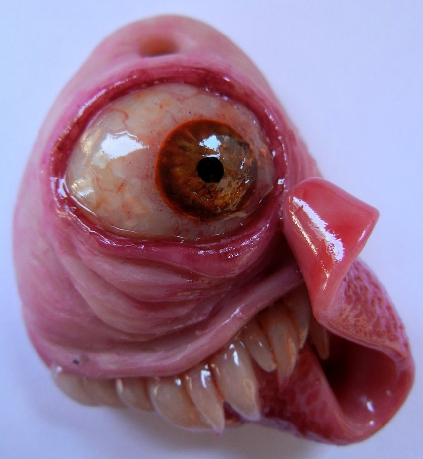 妹纸创意:马里奥重口食人花