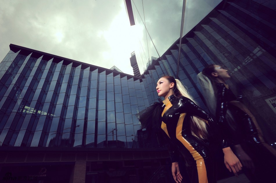 杜奕霏猫女户外写真