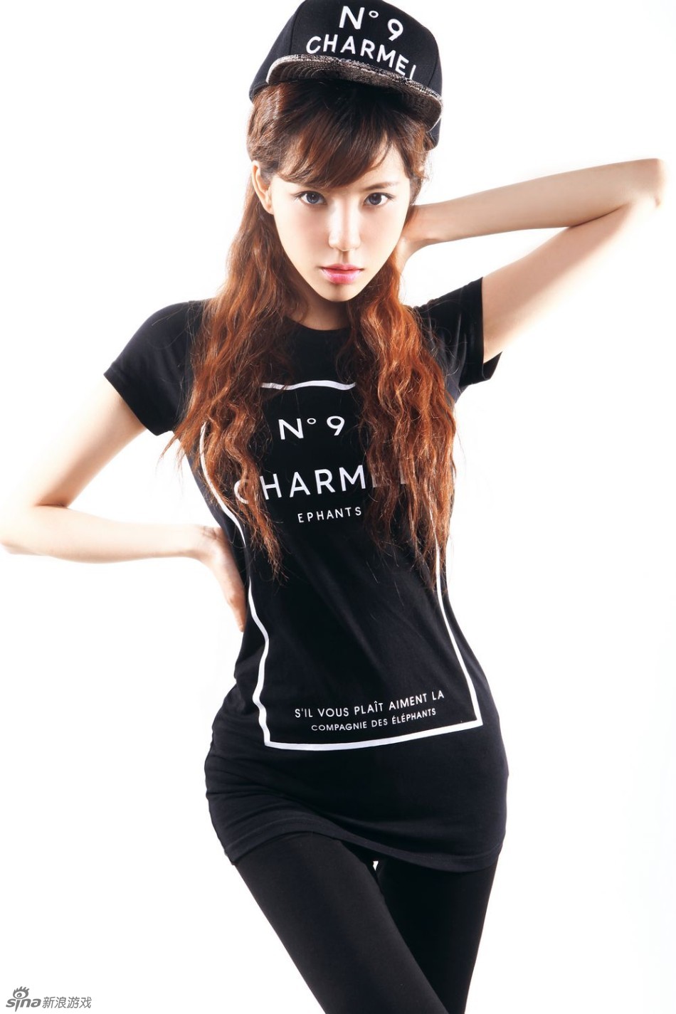 性感尤物变中性女汉子宅男女神叶梓萱最新写真