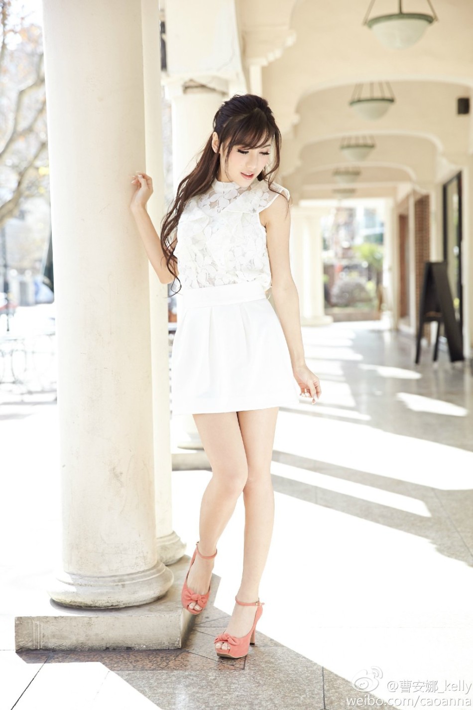 曹安娜清新貂蝉出演游戏广告