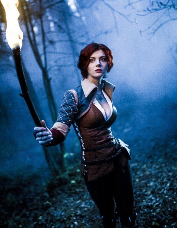 国外美女玩家《巫师3》cos