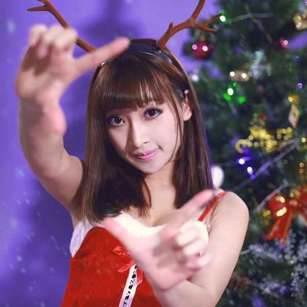要礼物吗 萌妹圣诞驯鹿cos赏