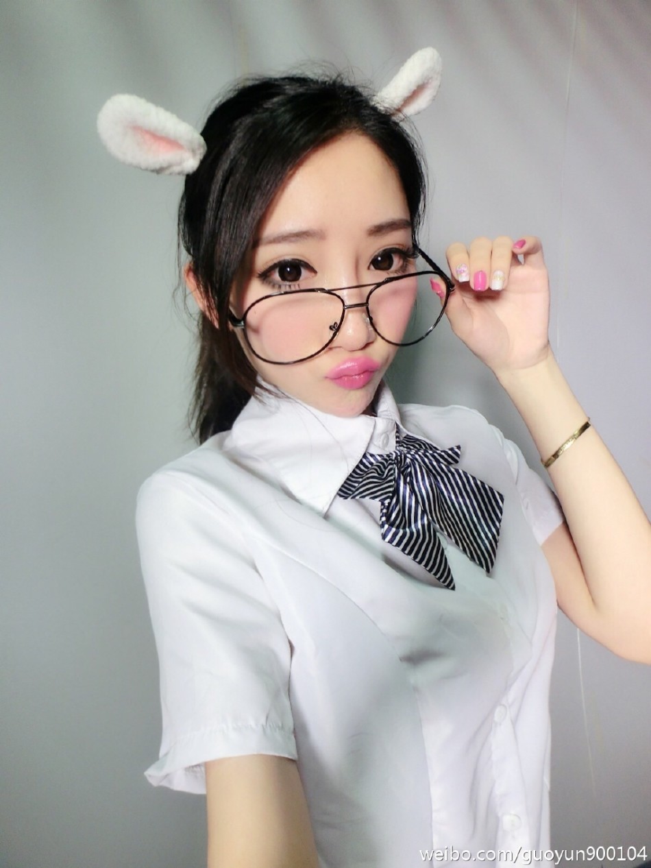 女神再下凡 郭mini直播助阵游戏公测