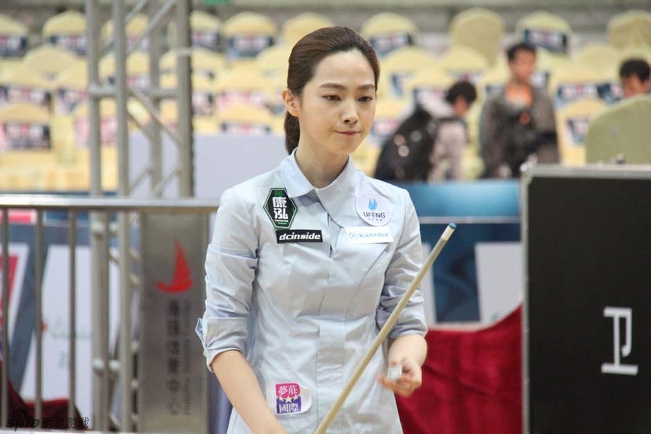 韩国台球女神车侑蓝代言游戏