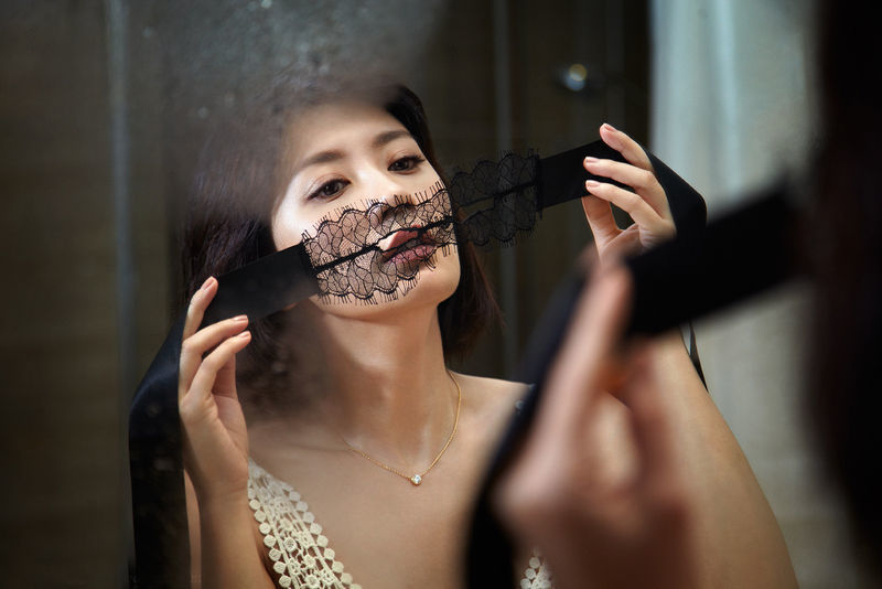 贾静雯代言游戏 40岁风姿依旧不减