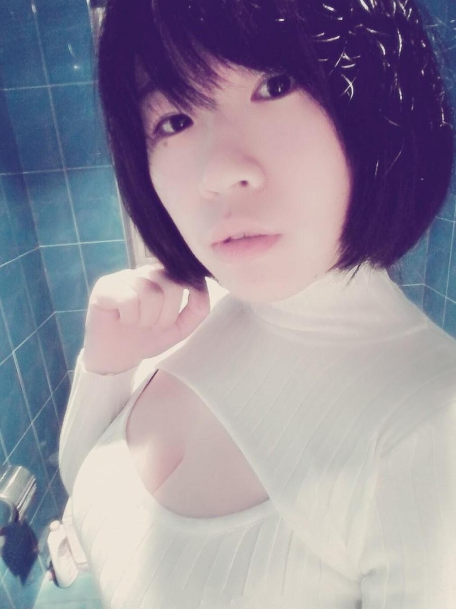 美女玩家开胸毛衣大赛福利赏