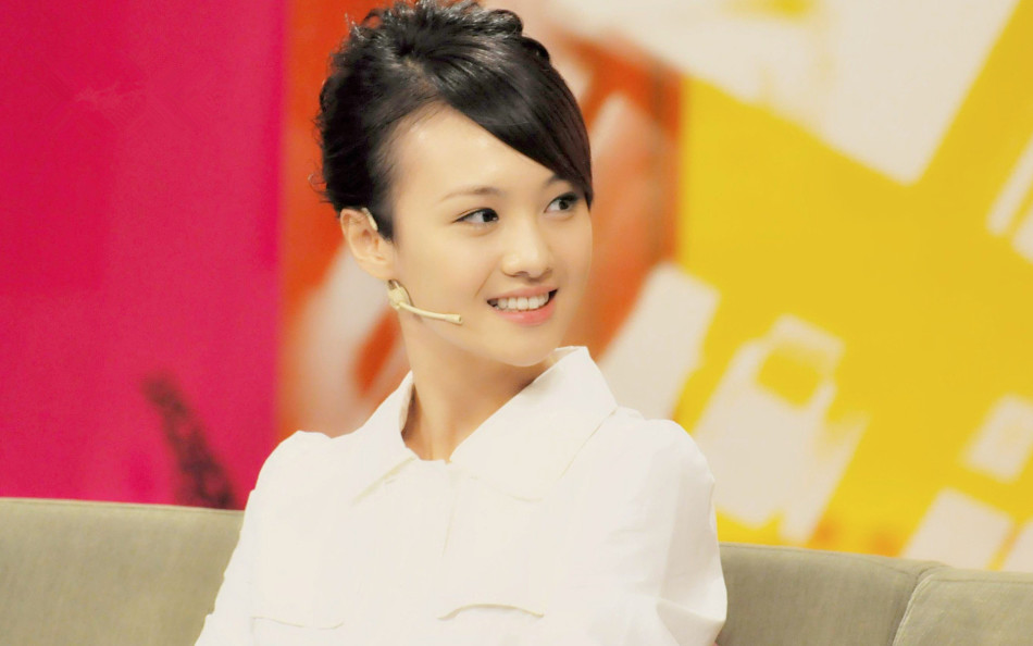 国民萌妹郑爽倾情代言q版手游