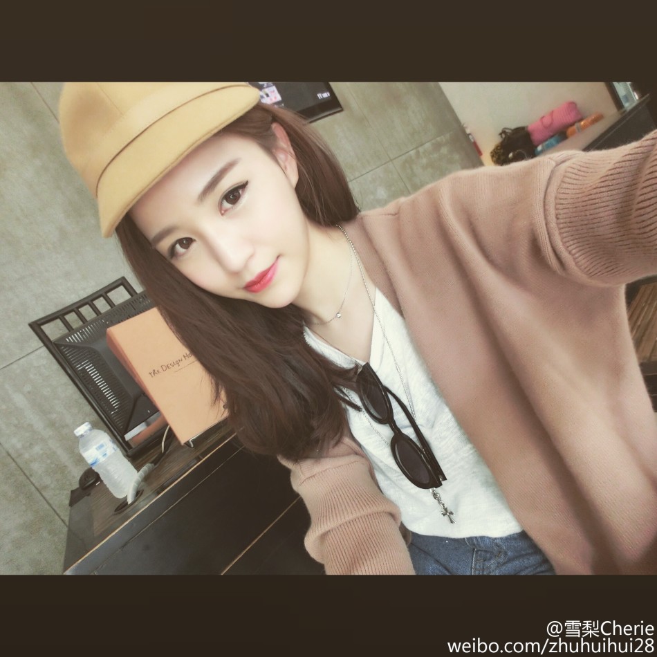 电竞校长王思聪的新女友曝光