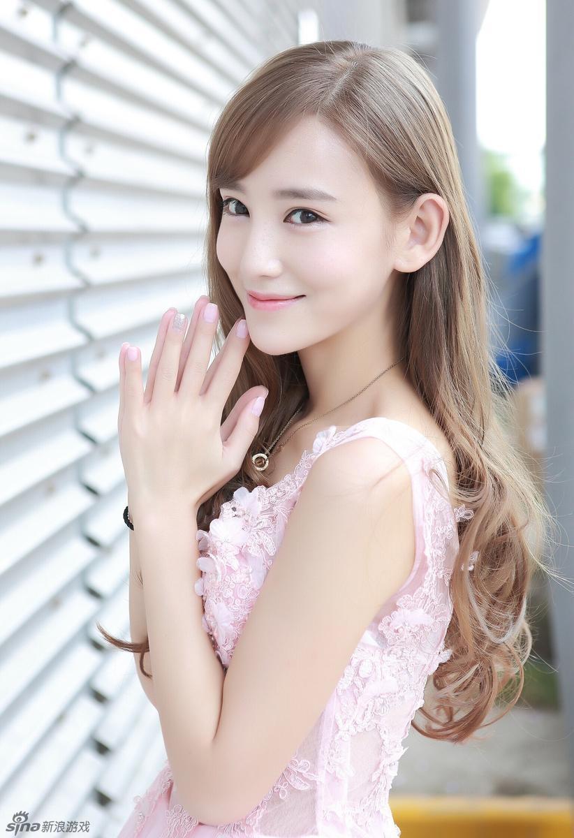 "禁胸令"下的公主范!现场实拍sg李玉洁