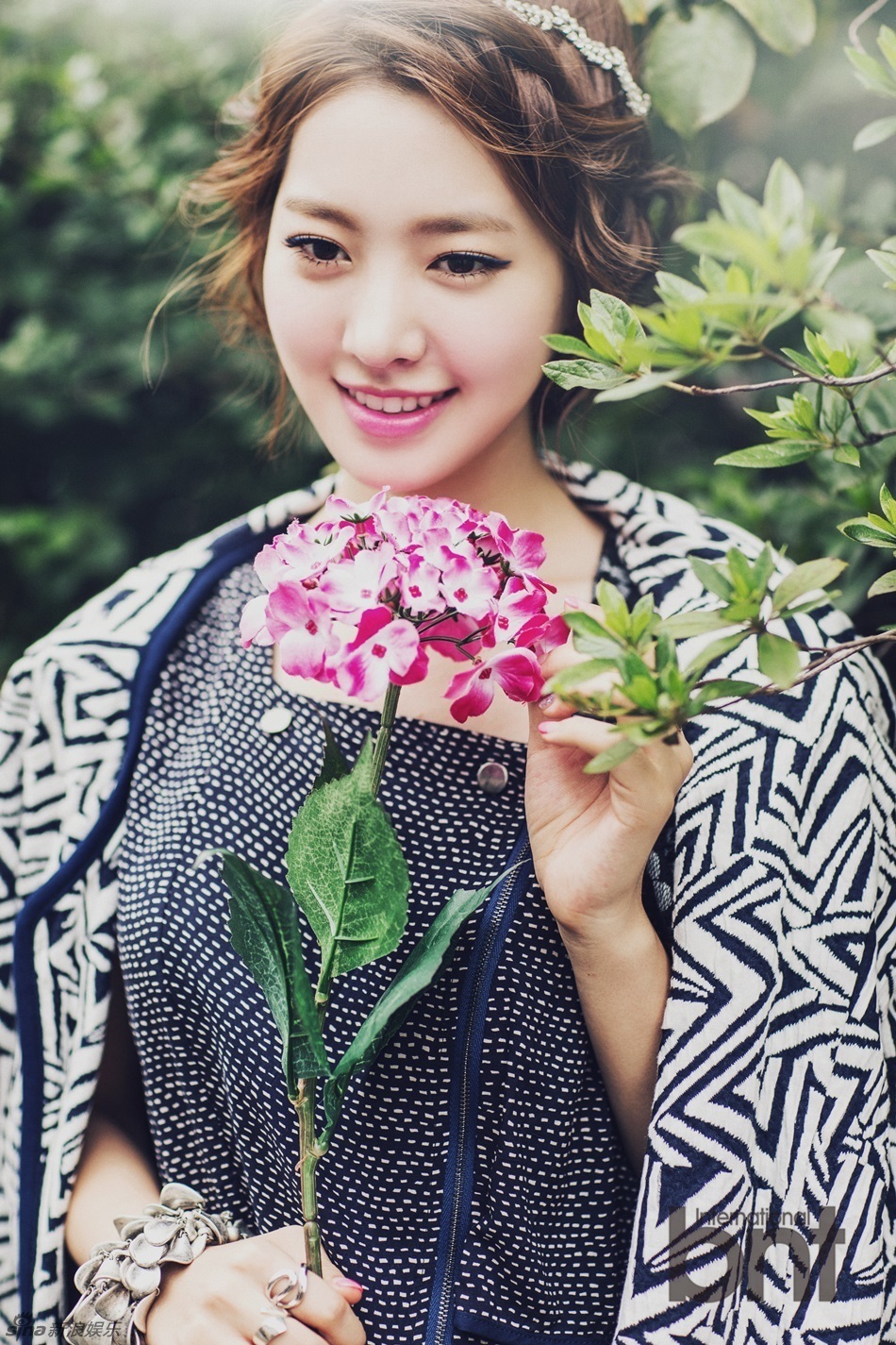 《反恐精英ol》陈世妍明星角色登场