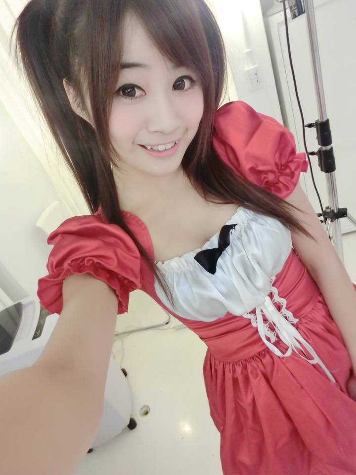 台湾虎牙妹facebook分享游戏