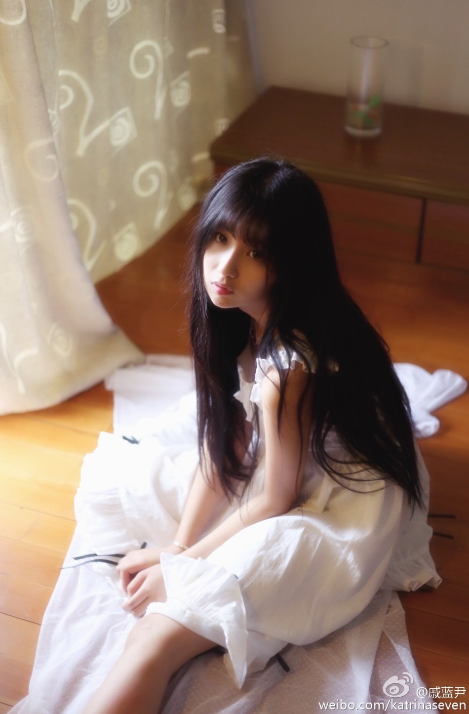 游戏女神戚蓝尹出演网剧