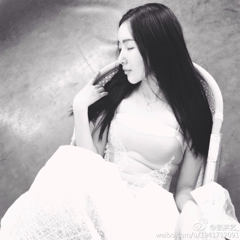 北舞校花出演《男人装》大片