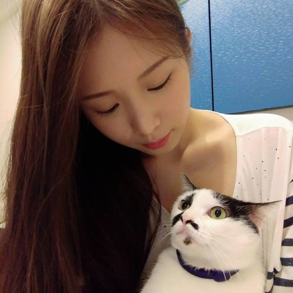 "鸡排妹"郑家纯 (28)