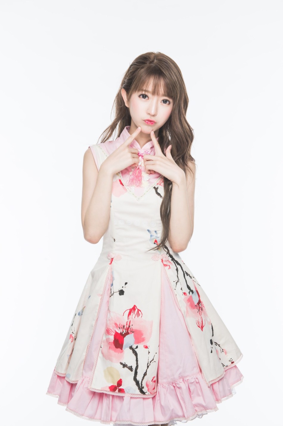 韩国第一美女yurisa变身小魔女