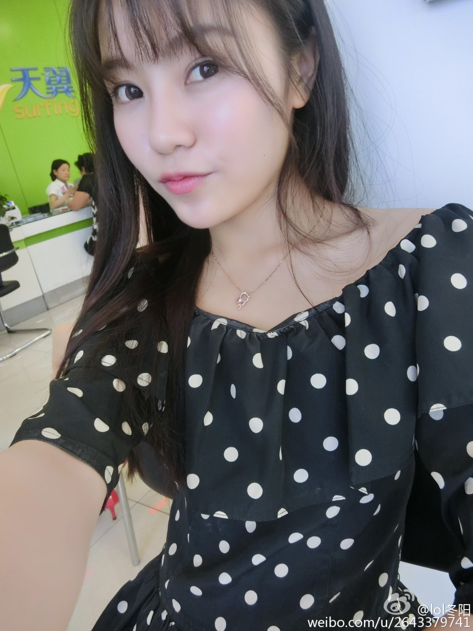 lol最萌音女主播冬阳入驻电商