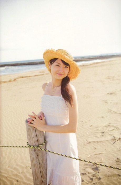 户松遥用vr技术亲手投喂宅男