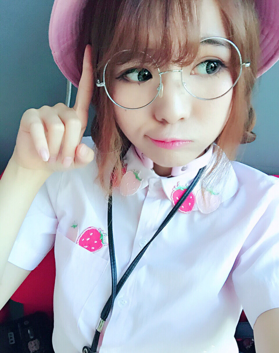 女coser参加非诚勿扰