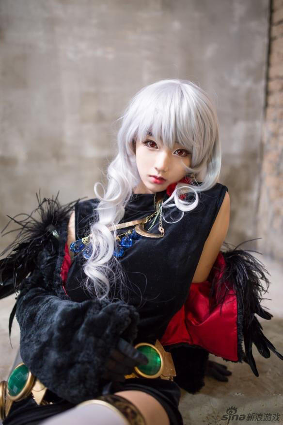 螺旋猫战cosis 女鬼剑士cos胸部雄伟杀伤力强