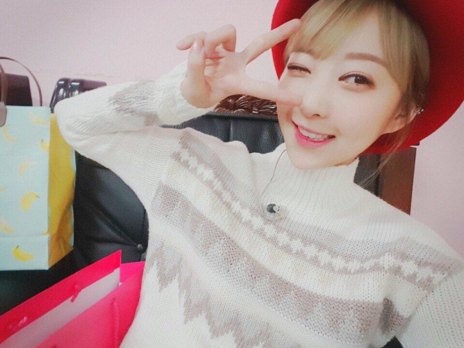 王思聪再签韩国性感女团exid