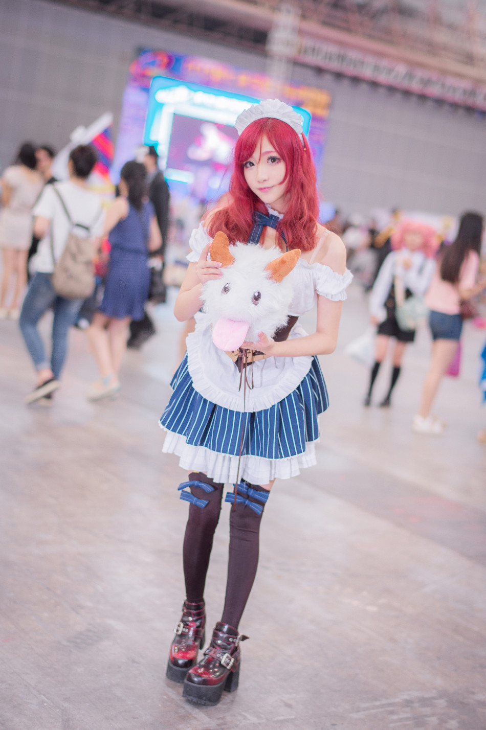 今天要为大家介绍的是啾小妍sama,身为一名coser的她现在也是一个