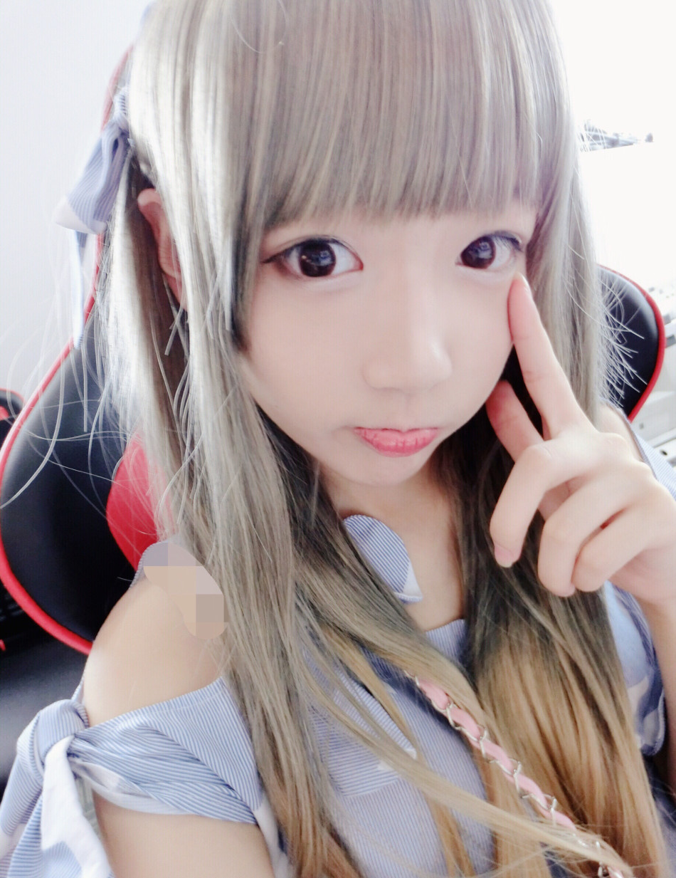 女神啾小妍演绎最美锐雯