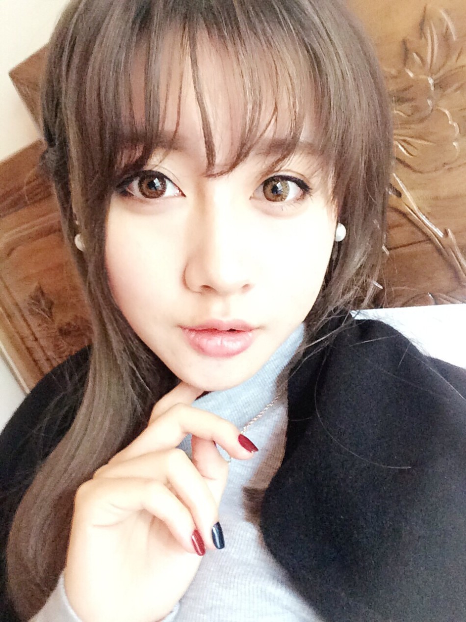 14岁萌妹coser被调戏实录