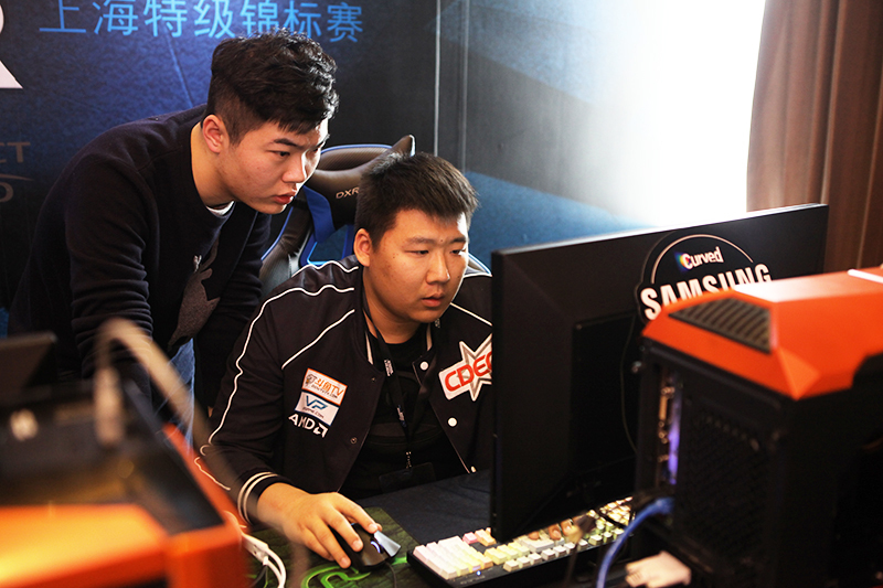 dota2上海特锦赛首日精彩图集 中国队血崩