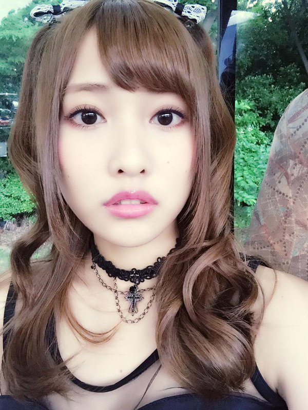 少女初长成 f杯少女双马尾写真