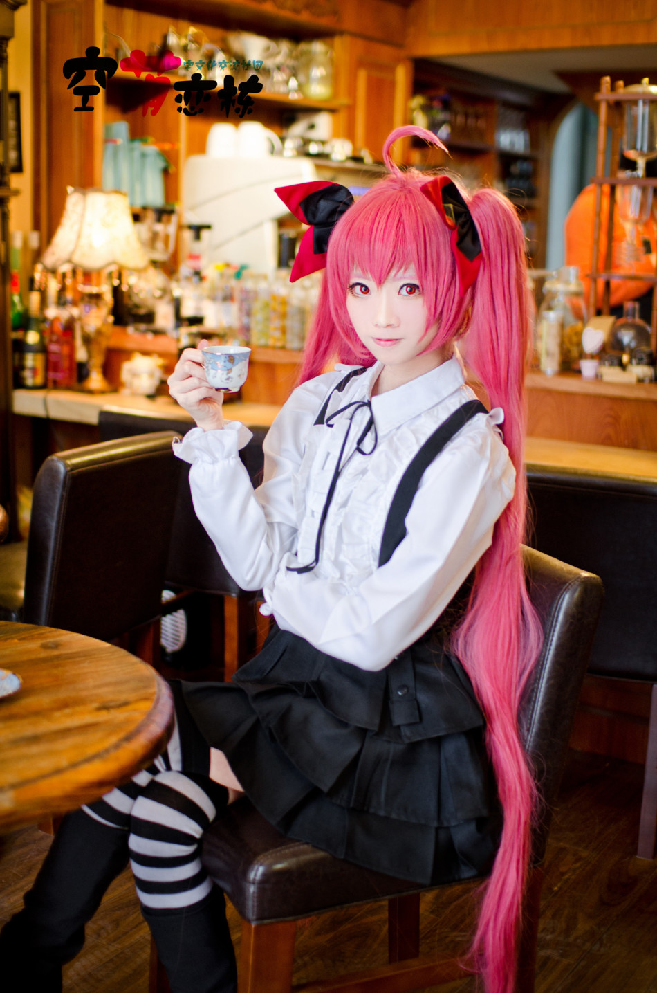 粉嫩激萌少女cos五河琴里_新浪游戏_手机新浪网