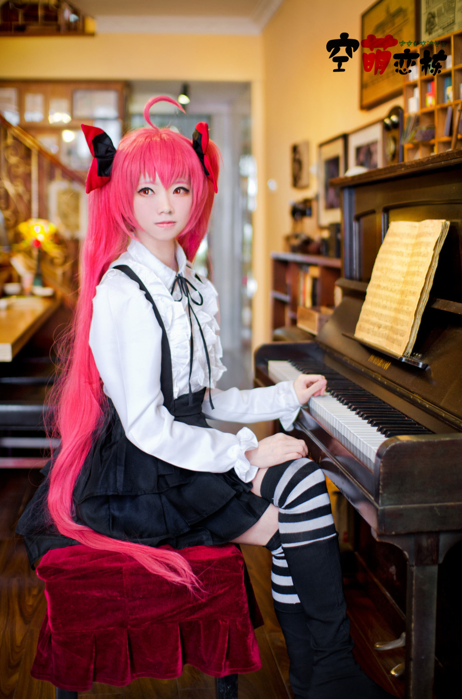 粉嫩激萌少女cos五河琴里_新浪游戏_手机新浪网