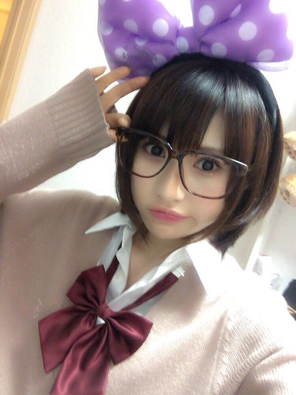 和很多年轻人一样,莉音也有一点宅属性,前阵子非常迷银魂,经常晒出