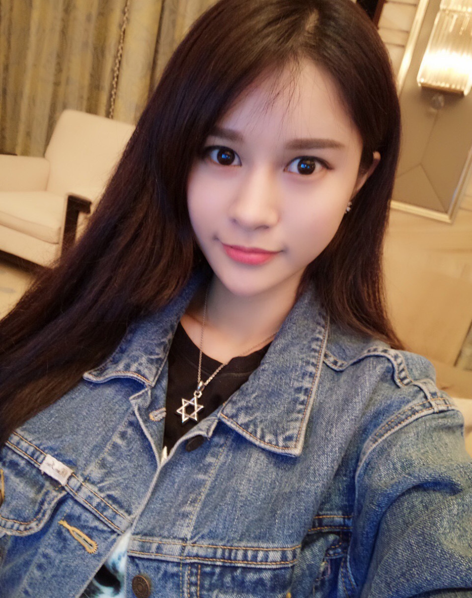 网红节:电竞angelababy刘珍妮