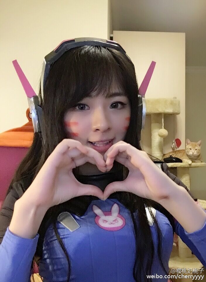 居然是lol高手 美女玩家樱桃奶桃子晒私照(8)